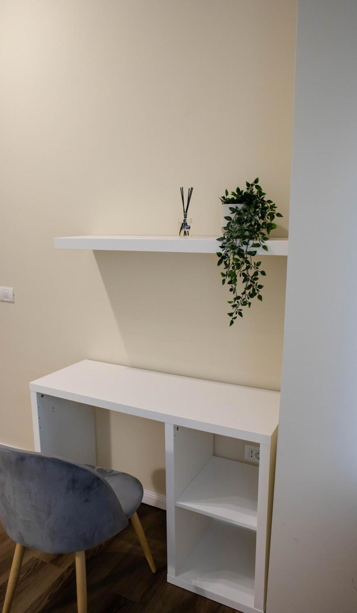 Beautiful New Super Location Apartment