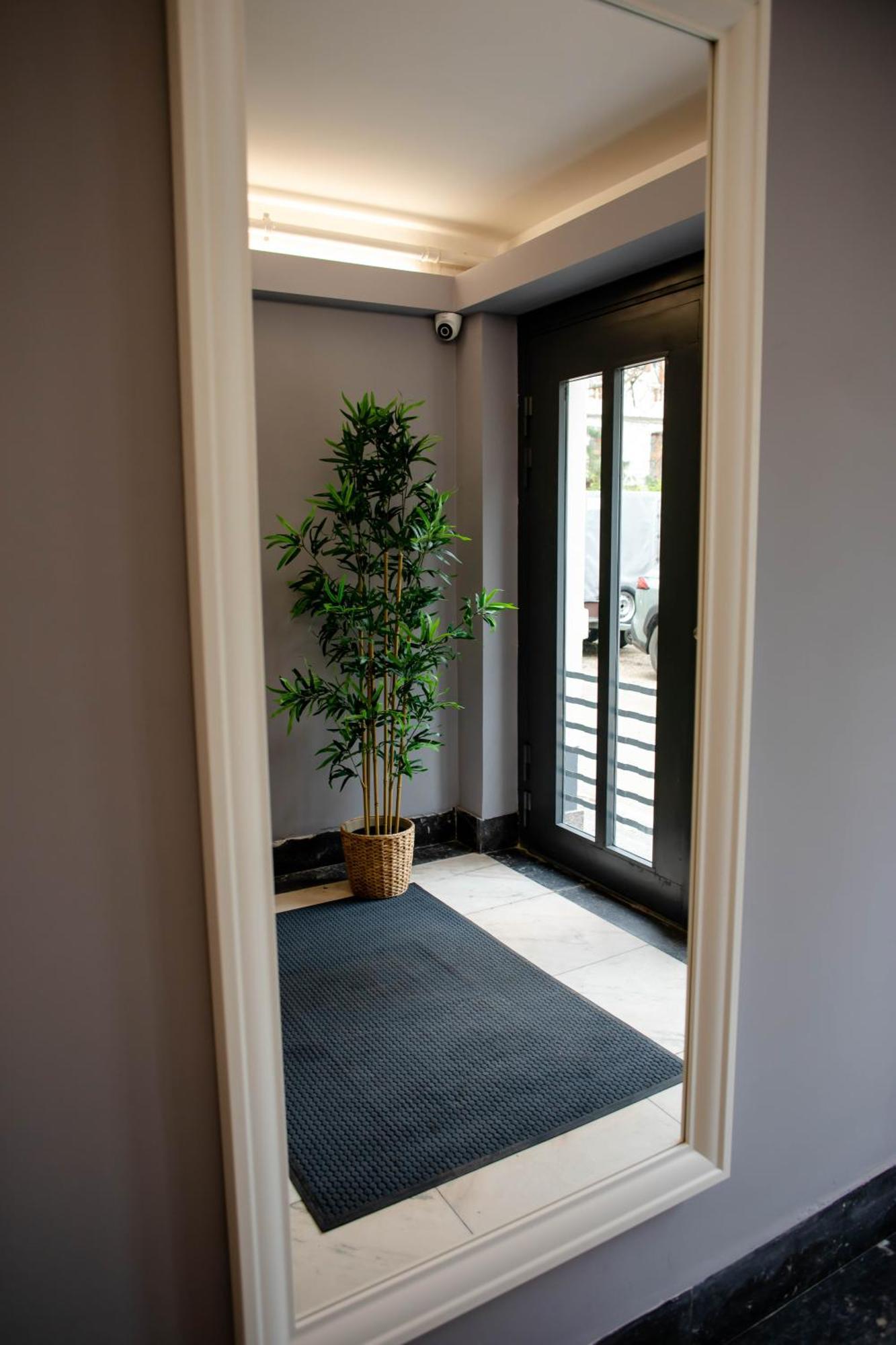 Beautiful New Super Location * Bukarest